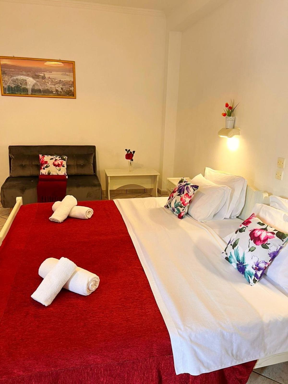 Apart Hotel Blumarin Агиос Гордиос Екстериор снимка