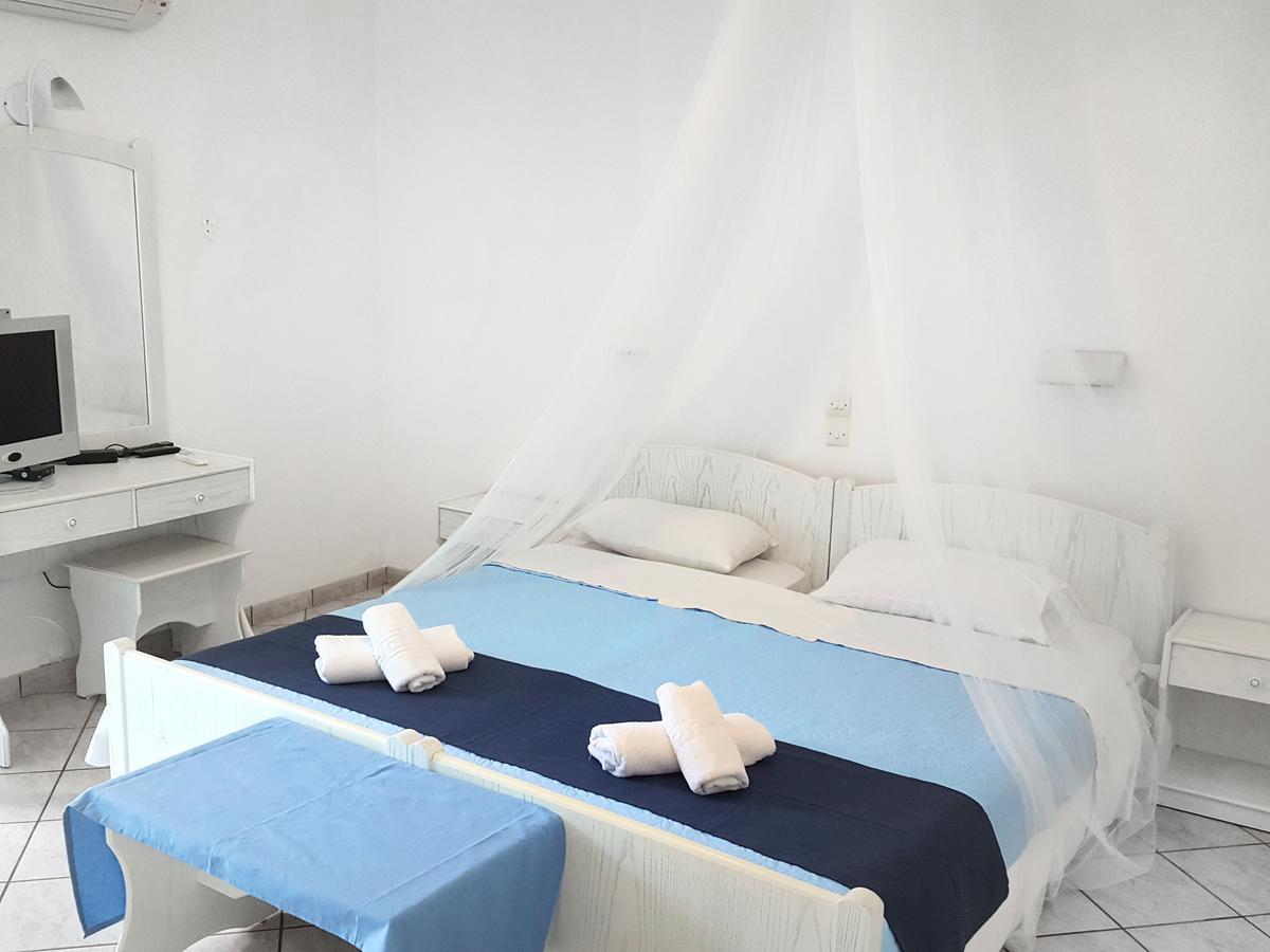 Apart Hotel Blumarin Агиос Гордиос Екстериор снимка