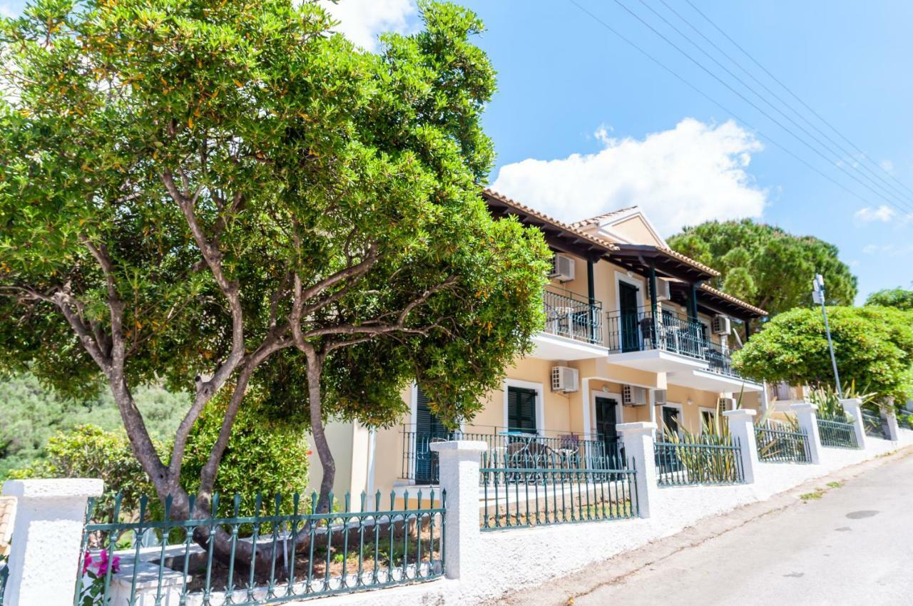Apart Hotel Blumarin Агиос Гордиос Екстериор снимка